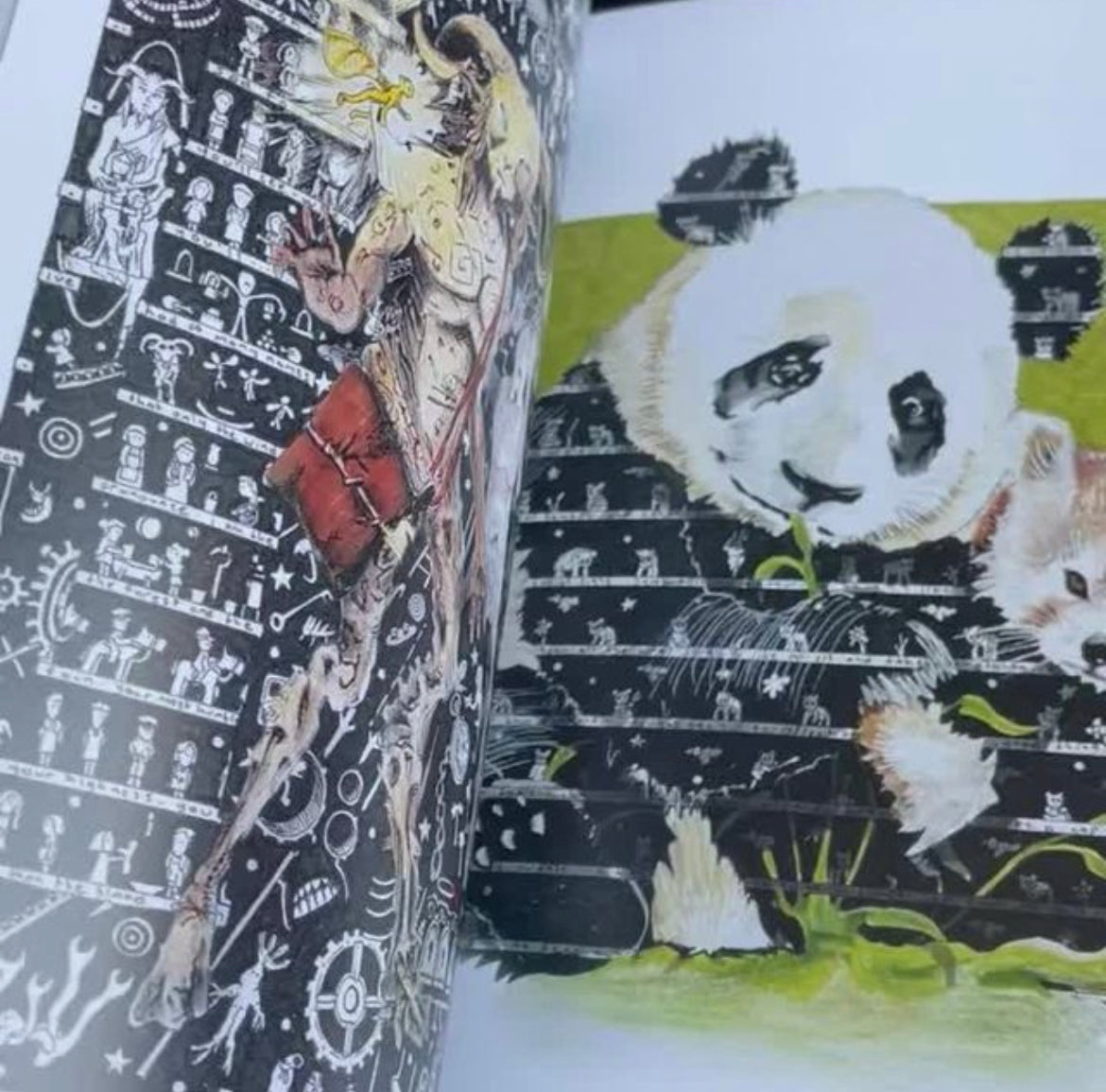 The Tiny Art Coffee Table Book v5 2023